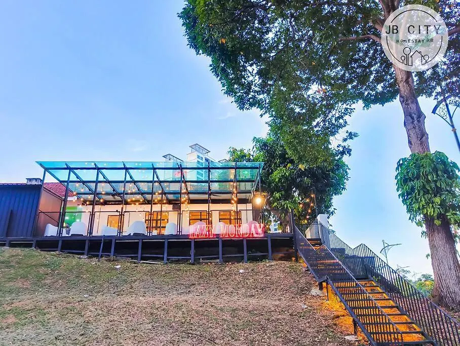 Serene Hill Tropical Villa By Jbcity Home Johor Bahru Holiday home